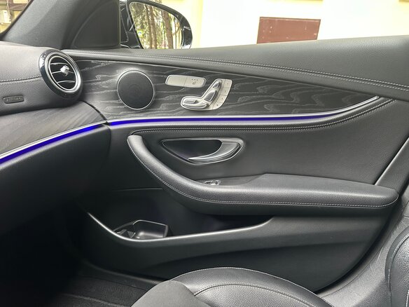 2018 Mercedes-Benz E-Класс 200 V (W213, S213, C238), чёрный, 3900000 рублей - вид 15