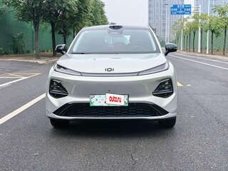 2026 Changan Qiyuan Q05 51.9 kWh II, серебристый, 2370000 рублей, вид 2