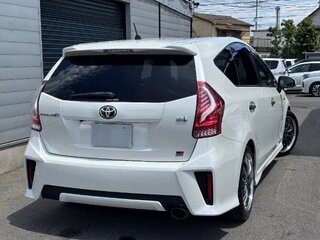 2021 Toyota Prius Alpha I (ZVW40/41) Рестайлинг, белый, 1601000 рублей, вид 4