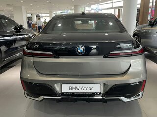 2024 BMW i7 xDrive60 I (G70), серый, 14190000 рублей, вид 5