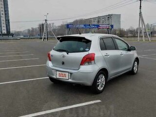 2009 Toyota Vitz II (XP90), серый, 600000 рублей, вид 2