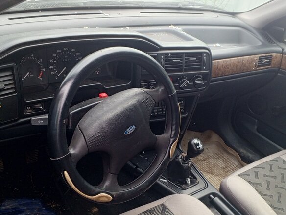 1987 Ford Scorpio I, серебристый, 270000 рублей - вид 4