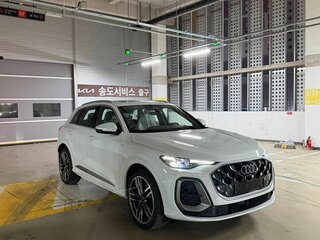 2026 Audi Q5 40 TDI III (GU), белый, 8490000 рублей, вид 2