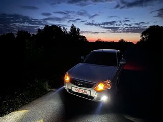 2014 Lada (ВАЗ) Priora I Рестайлинг, серебристый, 650000 рублей, вид 3