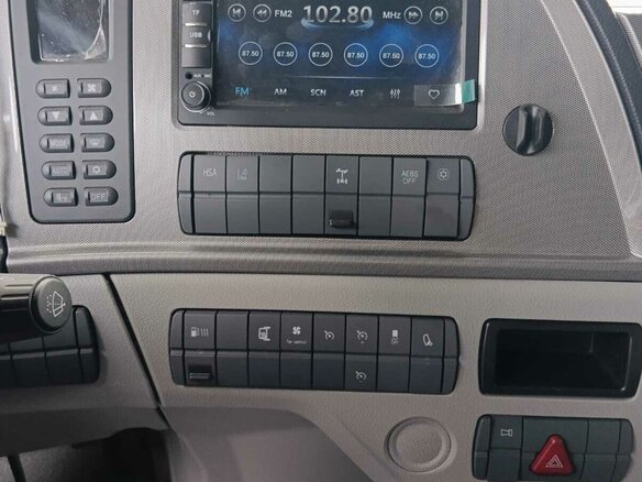 2023 Foton Auman EST-R, оранжевый, 7990000 рублей - вид 3