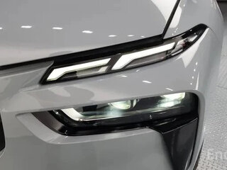 2024 BMW X7 40i I (G07) Рестайлинг, серый, 12736000 рублей, вид 4