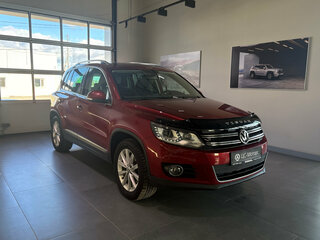 2012 Volkswagen Tiguan I Рестайлинг, красный, 1299000 рублей, вид 3