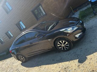 2015 Hyundai Solaris I Рестайлинг, коричневый, 1200000 рублей, вид 1
