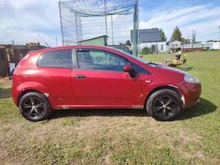 2007 Fiat Punto III Grande Punto, красный, 330000 рублей, вид 4