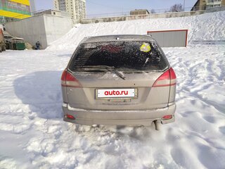2001 Nissan Wingroad II (Y11), серебристый, 600000 рублей, вид 4