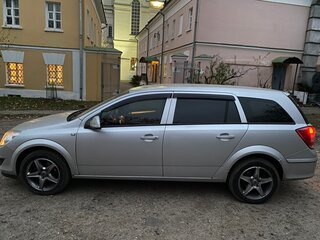 2014 Opel Astra H Рестайлинг, серебристый, 850000 рублей, вид 5