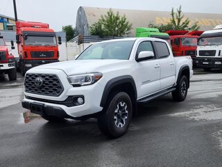 2020 Toyota Tacoma III, белый, 6900000 рублей, вид 1