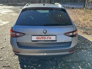 2019 Skoda Superb DSG7 III, серый, 2950000 рублей, вид 4