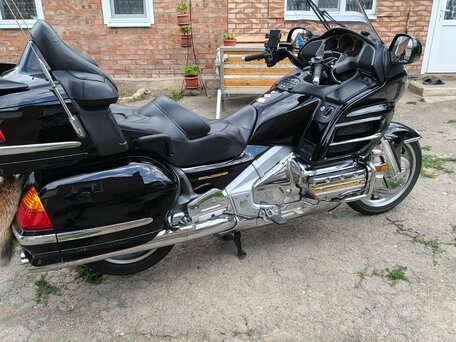 2002 Honda GL 1800 Gold Wing, чёрный, 1050000 рублей, вид 4