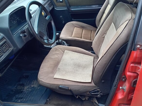 1986 Audi 100 III (C3), красный, 190000 рублей - вид 8