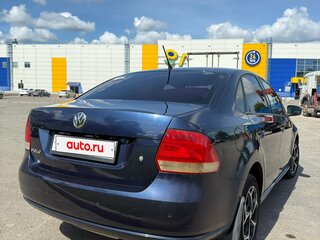 2014 Volkswagen Polo V, синий, 650000 рублей, вид 3