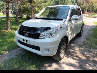 2015 Toyota Rush I, белый, 1350000 рублей, вид 1