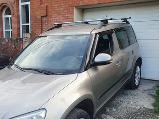 2011 Skoda Yeti I, бежевый, 900000 рублей, вид 2