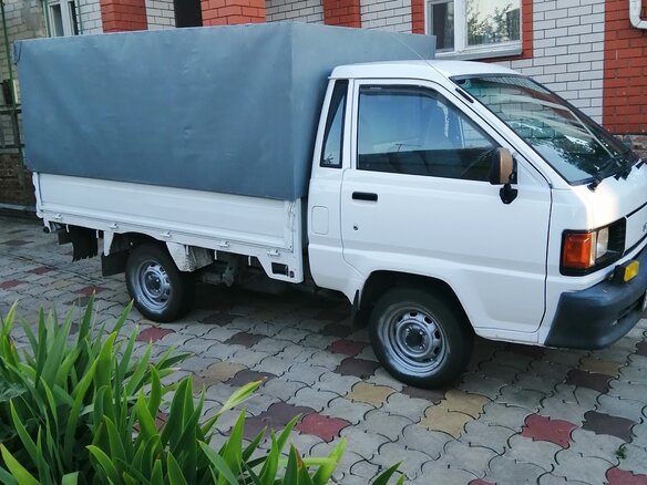 1993 Toyota LiteAce, белый - вид 4