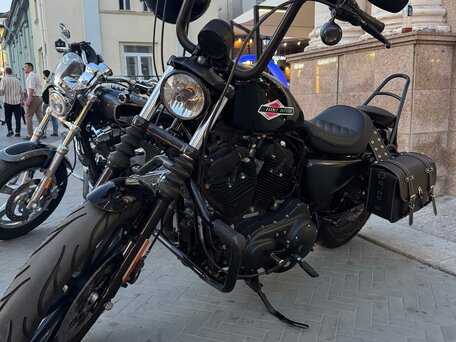 2019 Harley-Davidson Sportster 1200, чёрный, 750000 рублей, вид 2