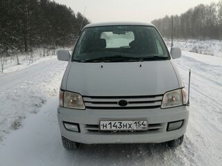 1998 Toyota Town Ace Noah III, белый, 750000 рублей, вид 1