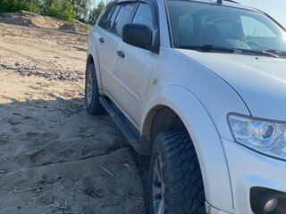 2014 Mitsubishi Pajero Sport II Рестайлинг, белый, 2100000 рублей, вид 2