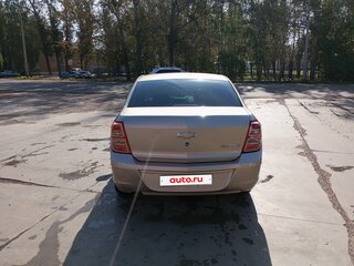 2013 Chevrolet Cobalt II, золотистый, 560000 рублей, вид 3