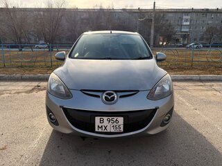 2013 Mazda Demio SkyActiv III (DE), серый, 960000 рублей, вид 2