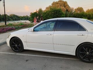 2004 Toyota Crown XII (S180), белый, 1700000 рублей, вид 3