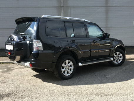 2011 Mitsubishi Pajero IV, чёрный, 1439000 рублей, вид 5