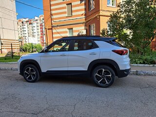 2022 Chevrolet TrailBlazer III, белый, 2799000 рублей, вид 3