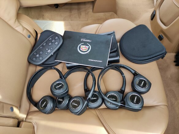 2016 Cadillac Escalade ESV IV, белый - вид 28