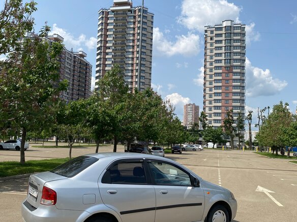 2005 Chevrolet Aveo I, серебристый, 295000 рублей