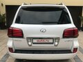 2008 Lexus LX 570 III, белый - вид 2