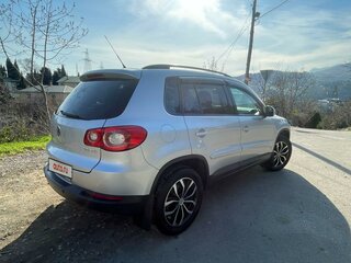 2009 Volkswagen Tiguan I, серебристый, 1000000 рублей, вид 3