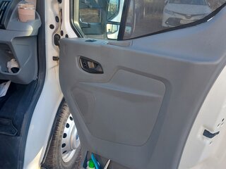 2017 Ford Transit, белый, 2400000 рублей, вид 4