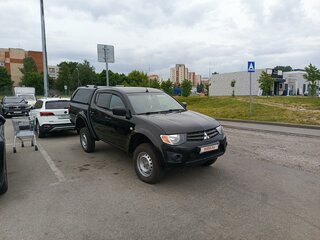 2013 Mitsubishi L200 Easy Select IV Рестайлинг, чёрный, 2100000 рублей, вид 1