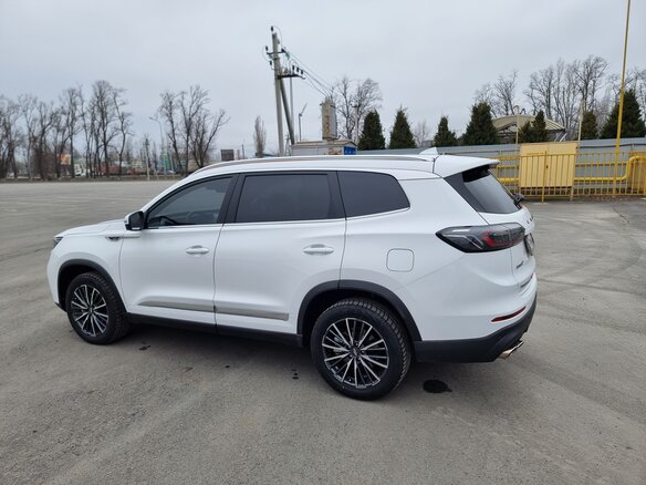 2022 Chery Tiggo 8 Pro Max I, белый, 2600000 рублей - вид 4
