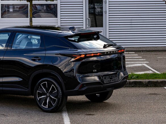 2026 Omoda C5 II, чёрный, 2395000 рублей - вид 9