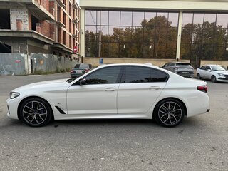 2022 BMW 5 серии 530i VII (G30/G31/G38) Рестайлинг, белый, 6500000 рублей, вид 4