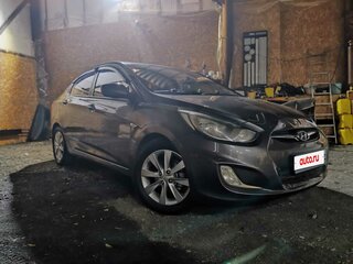 2012 Hyundai Solaris I, серый, 790000 рублей, вид 1