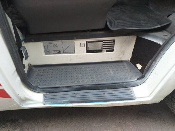 1996 Ford Transit, белый, 480000 рублей - вид 1