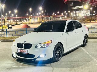 2004 BMW 5 серии 525i V (E60/E61), белый, 2450000 рублей, вид 1