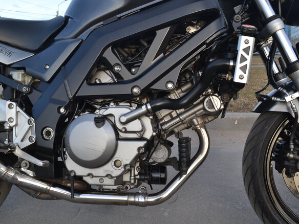 2008 Suzuki SV 650, серебристый - вид 9