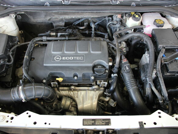 2011 Opel Astra J, белый - вид 13