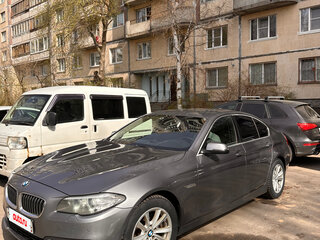 2013 BMW 5 серии 528i xDrive VI (F10/F11/F07) Рестайлинг, серый, 1930000 рублей, вид 2