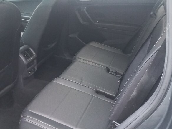 2020 Volkswagen Tiguan Allspace II, серый, 3400000 рублей - вид 8