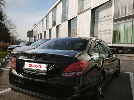 2015 Mercedes-Benz C-Класс 180 IV (W205), чёрный, 1800000 рублей, вид 5