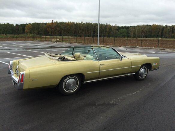 1975 Cadillac Eldorado IX, золотистый - вид 12