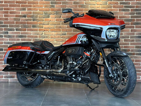 2024 Harley-Davidson CVO Street Glide, оранжевый, 4350000 рублей, вид 1